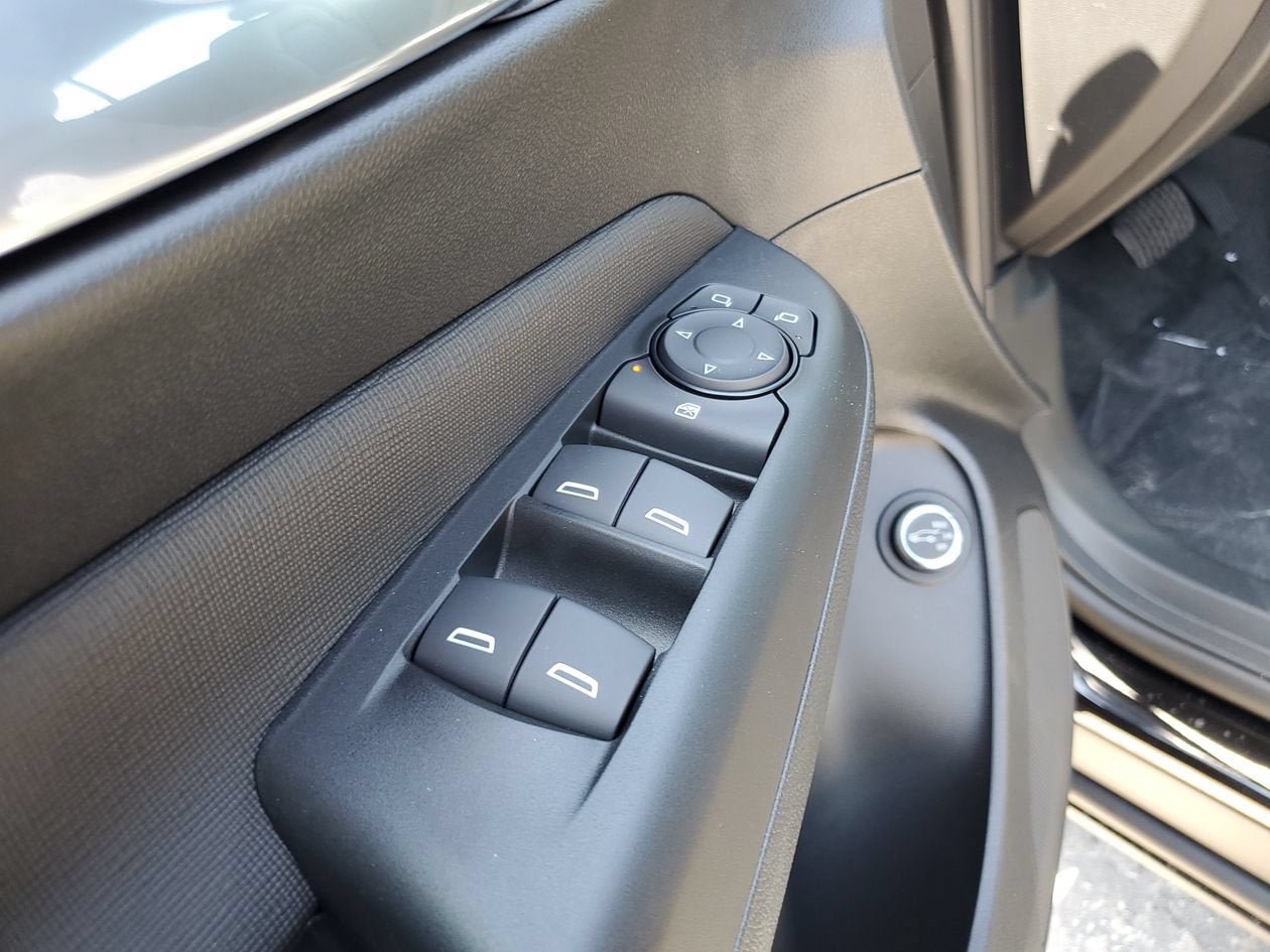 New 2026 Buick Envista Preferred FWD image 17