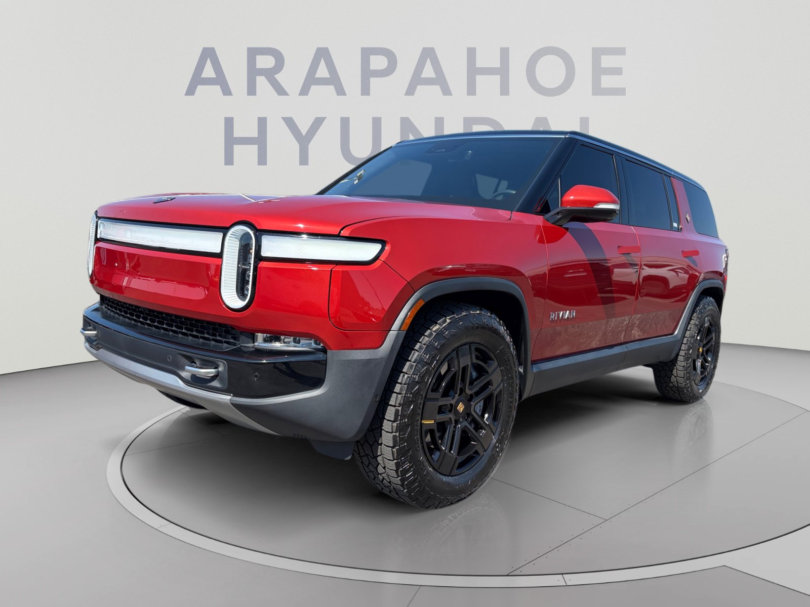 Used 2024 Rivian R1S Adventure AWD/4WD image 1