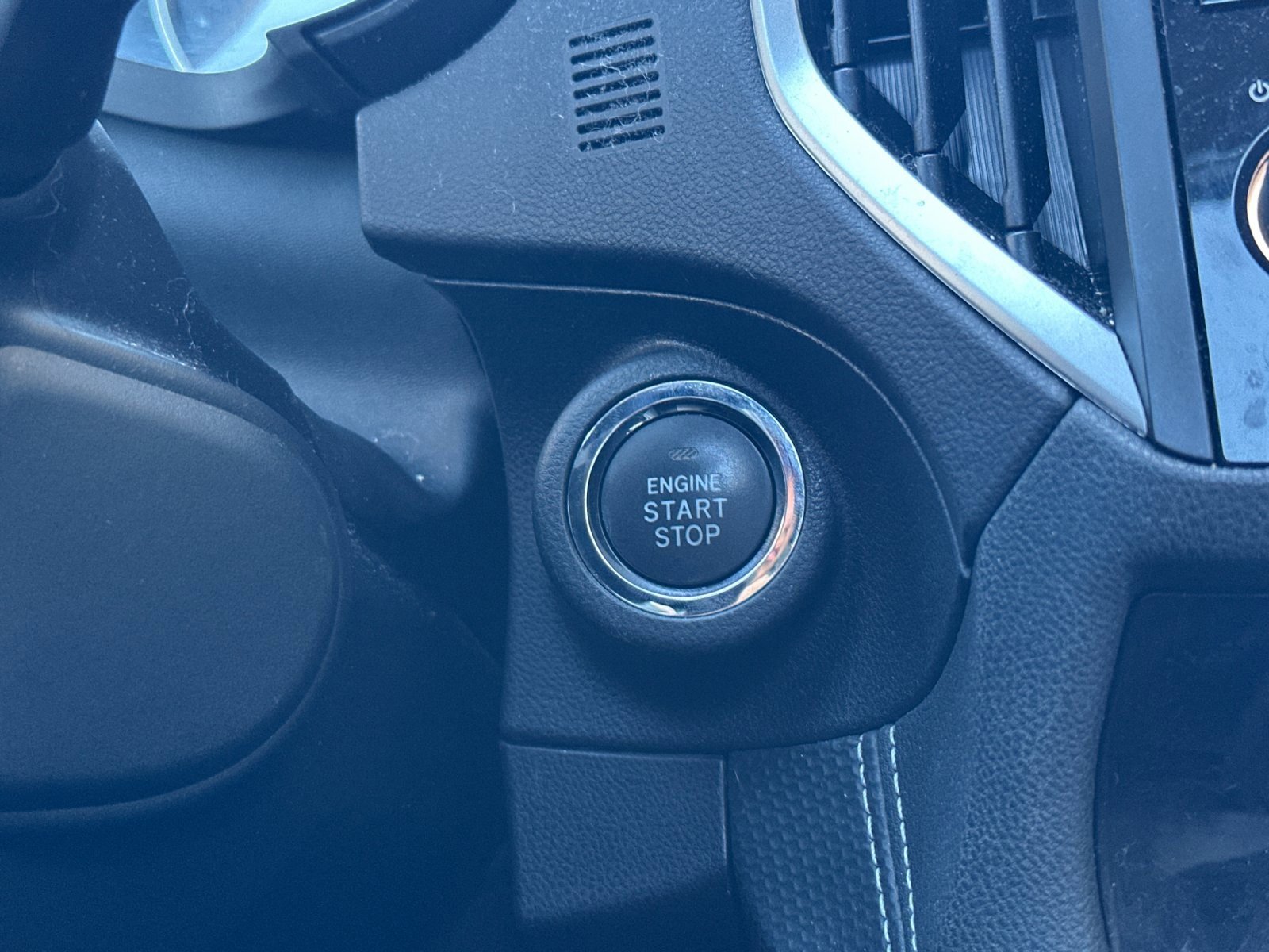 Used 2021 Subaru Forester Limited image 21