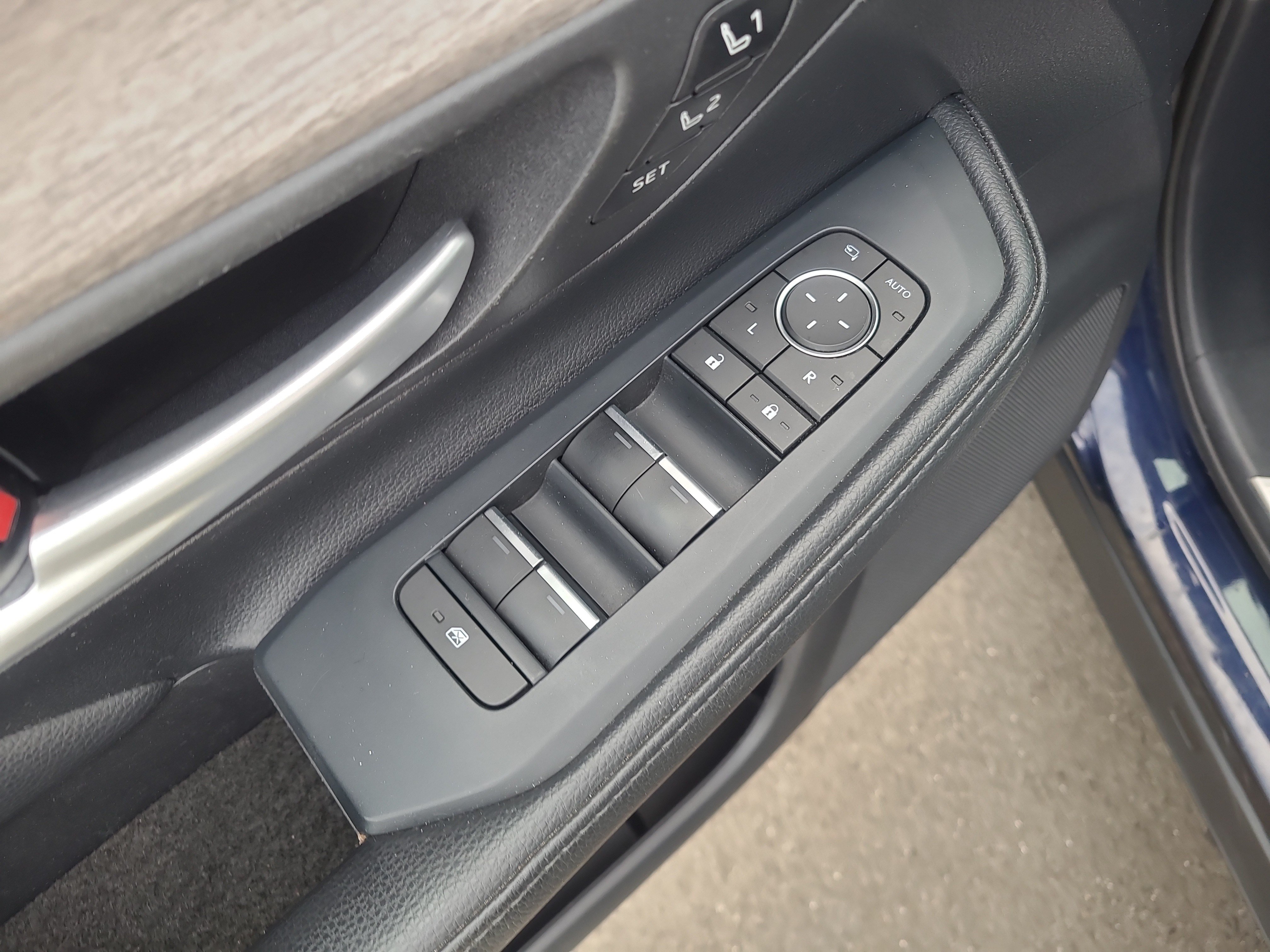 Certified 2024 Toyota Grand Highlander AWD image 13