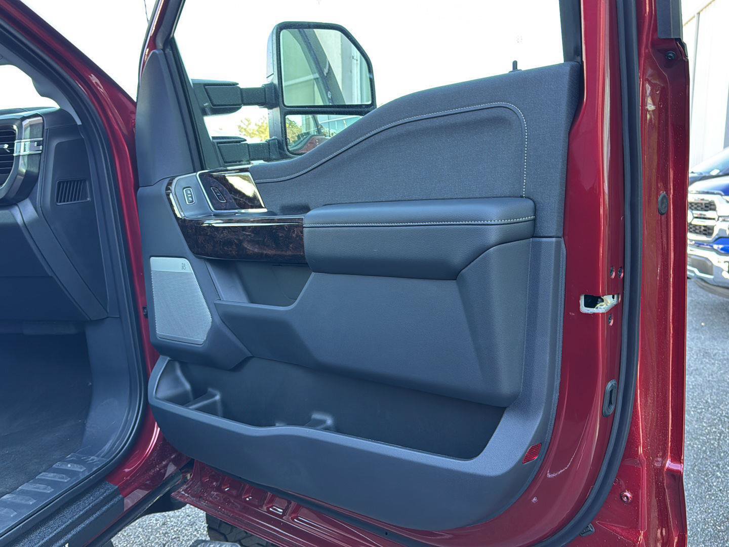 New 2026 Ford F250 Lariat w/ Lariat Ultimate Package AWD/4WD image 34