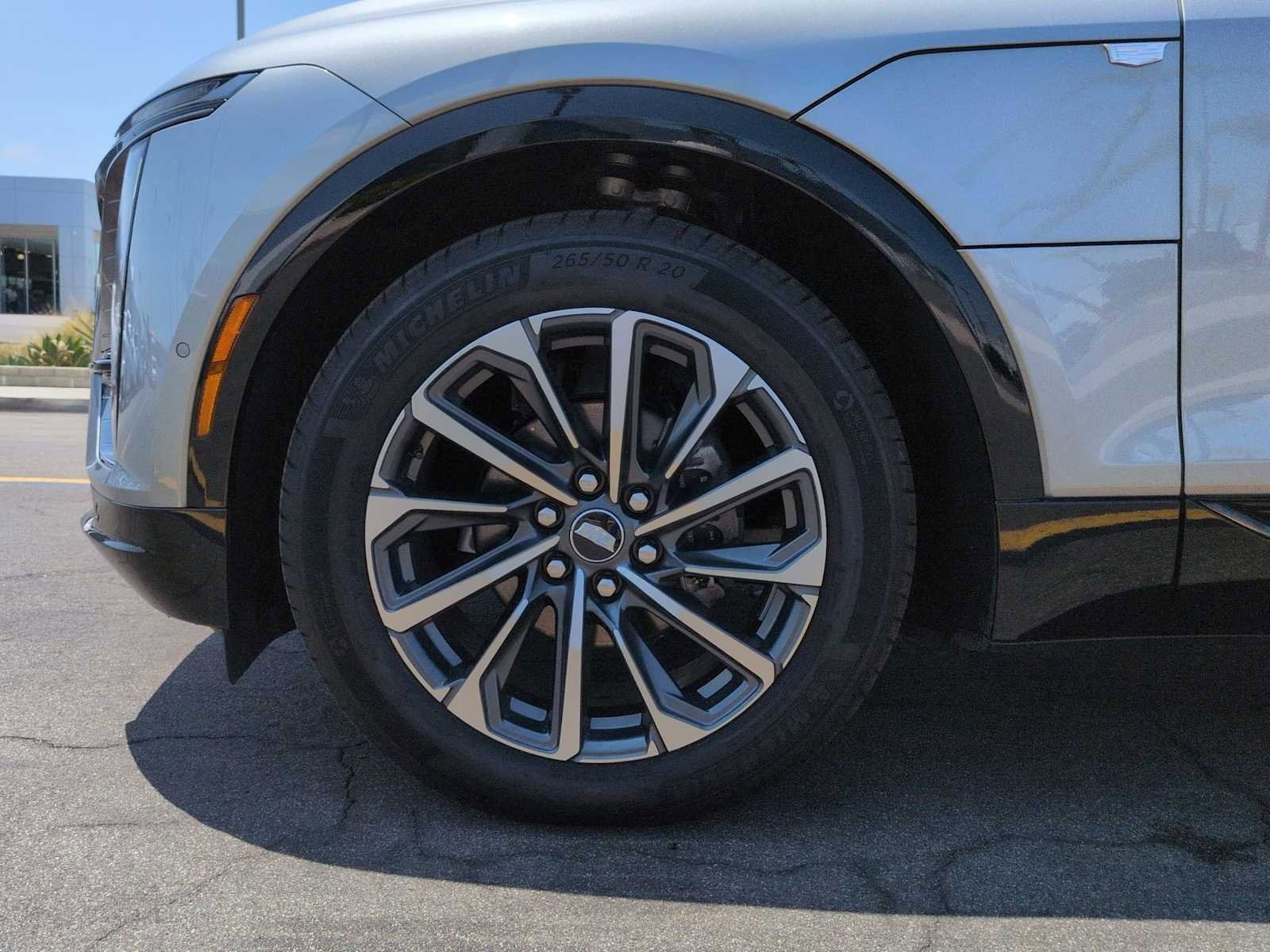 Used 2025 Cadillac Lyriq Sport AWD/4WD image 29