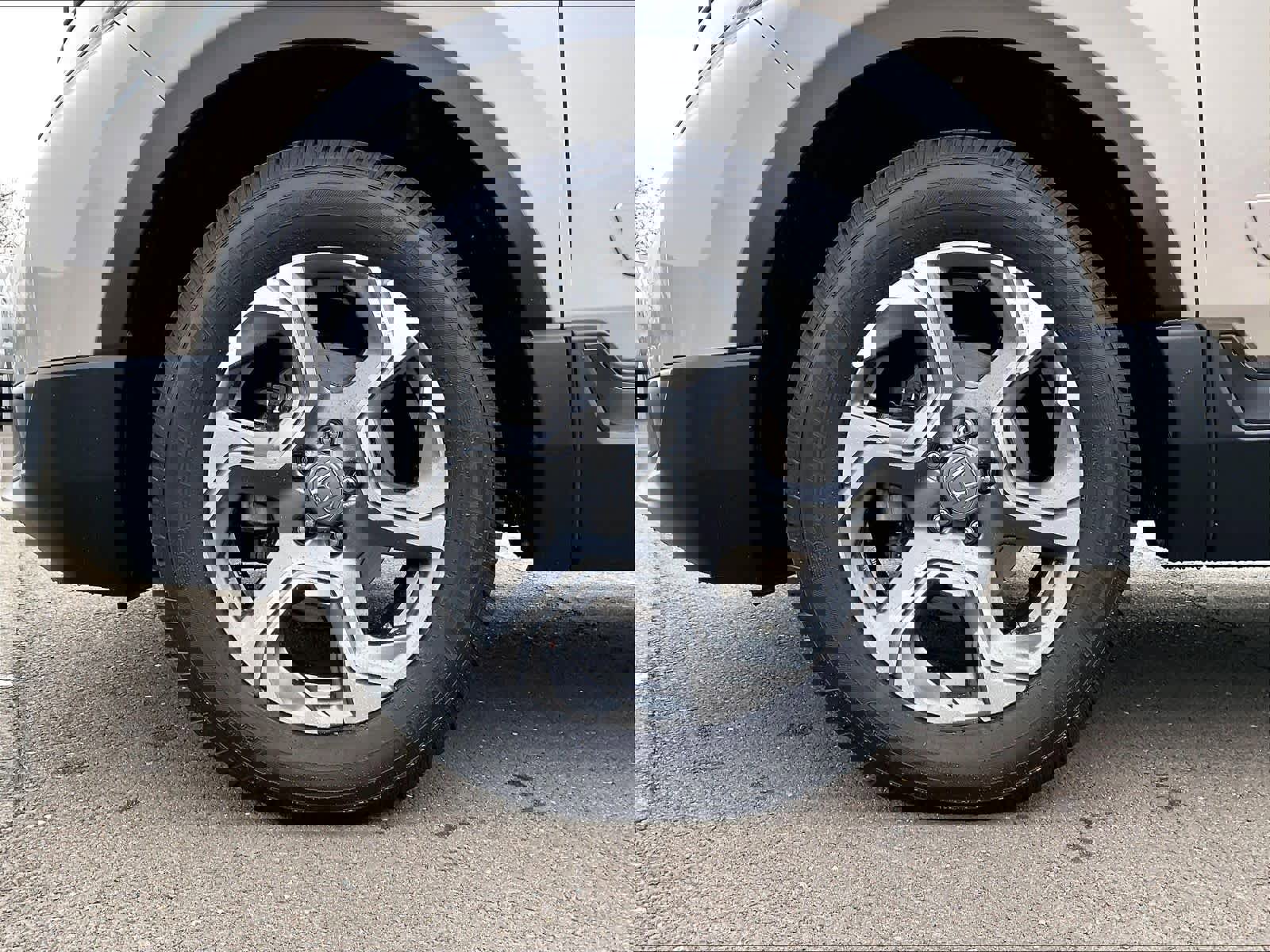 Used 2018 Honda CR-V EX-L image 9