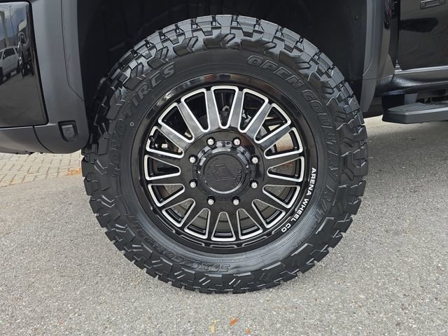 Certified 2026 GMC Sierra 3500 Denali w/ Denali Reserve Package image 31