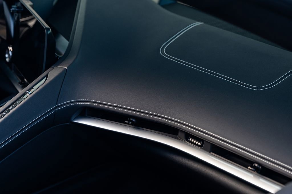 Used 2025 Chevrolet Corvette Z06 w/ Battery Protection Package image 50