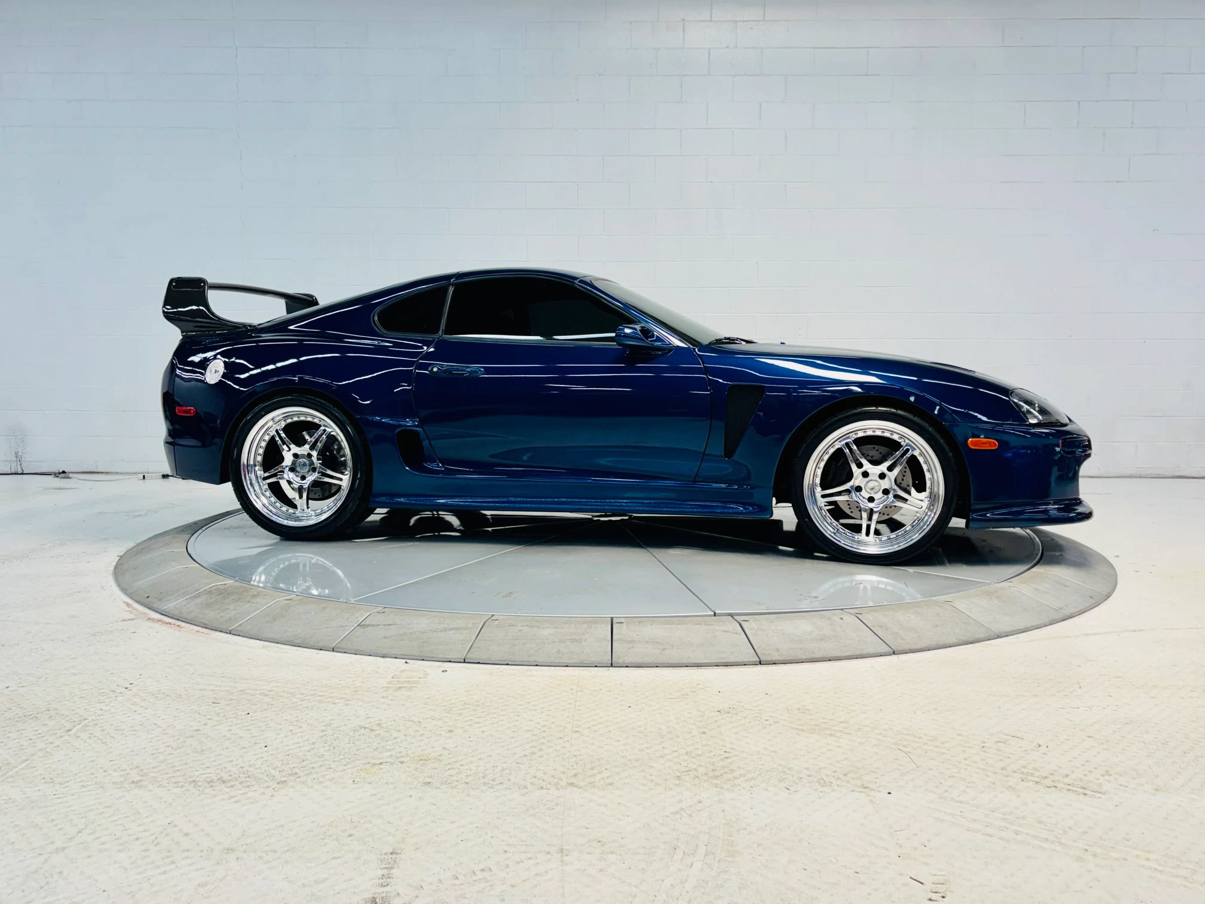 Used 1994 Toyota Supra Turbo RWD image 7
