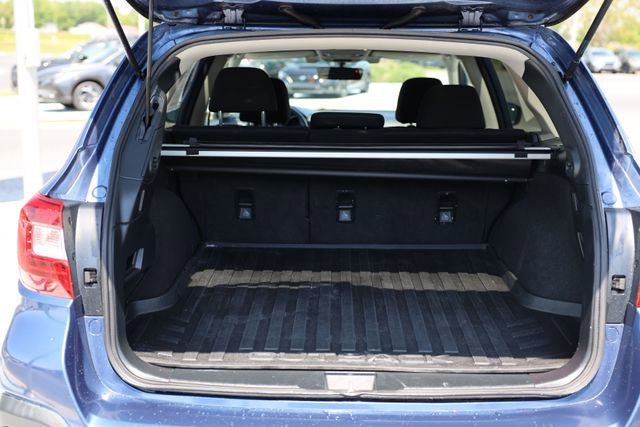 Used 2019 Subaru Outback 2.5i Premium AWD/4WD image 9