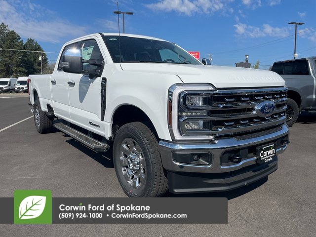 New 2025 Ford F350 Lariat w/ Chrome Package