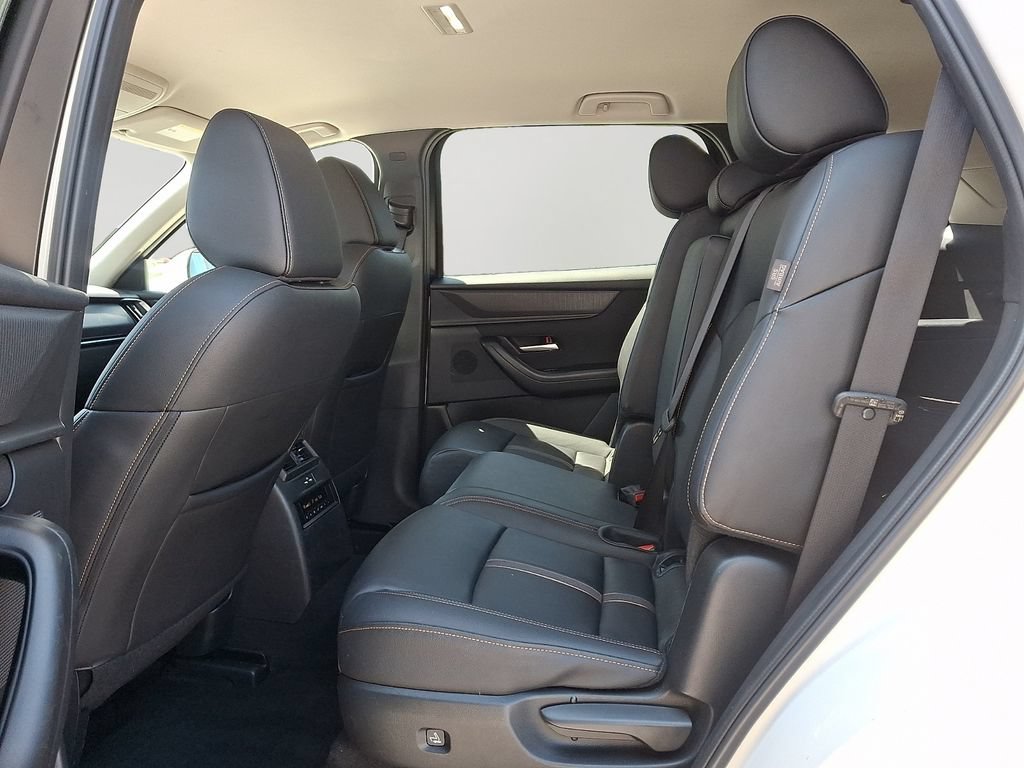 Used 2025 MAZDA CX-90 3.3 Turbo w/ Select Package AWD/4WD image 8