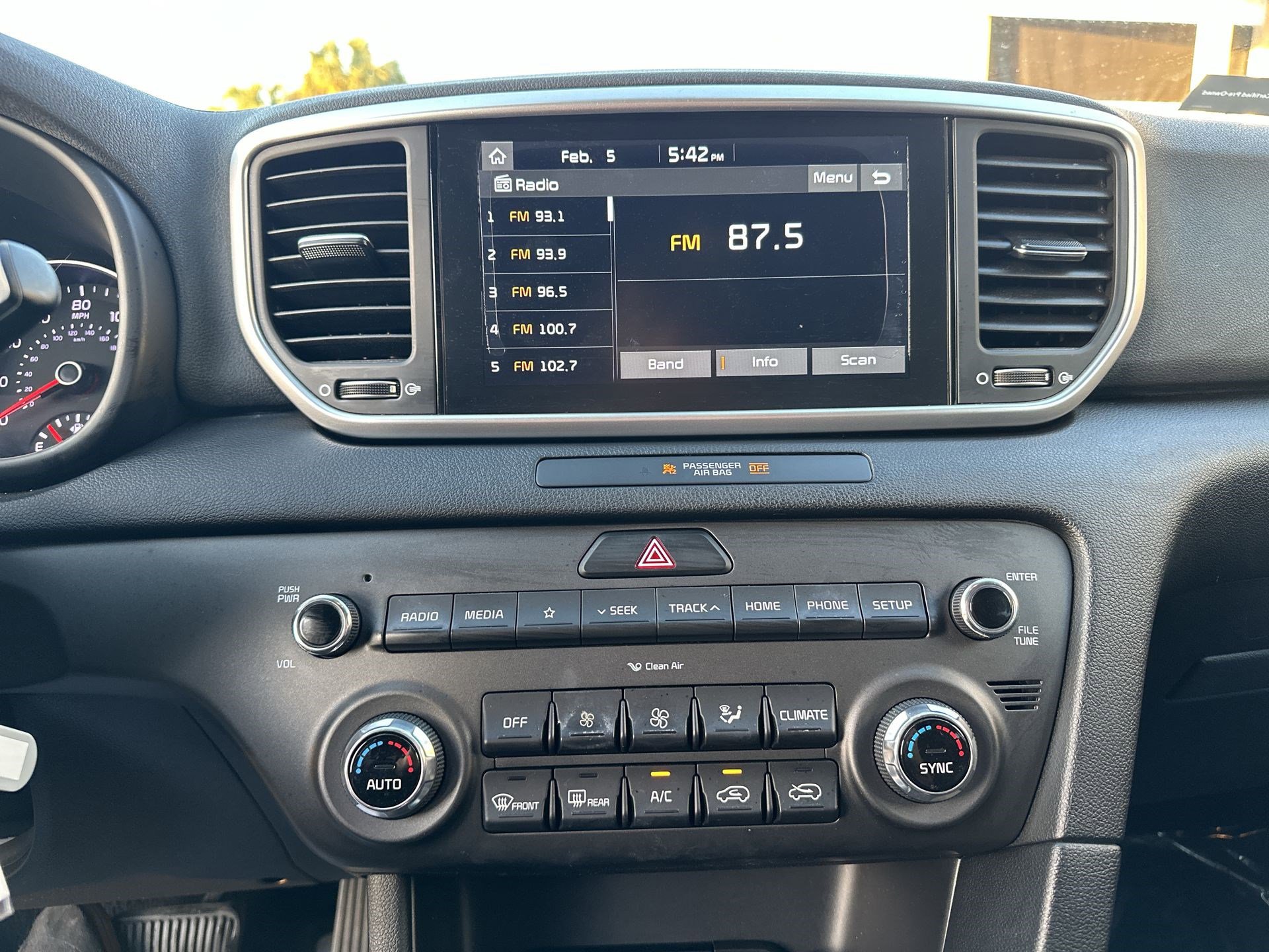 Used 2020 Kia Sportage LX w/ LX Popular Package image 21