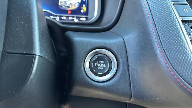 Used 2023 Chevrolet Suburban RST w/ Sport Performance Package image 29