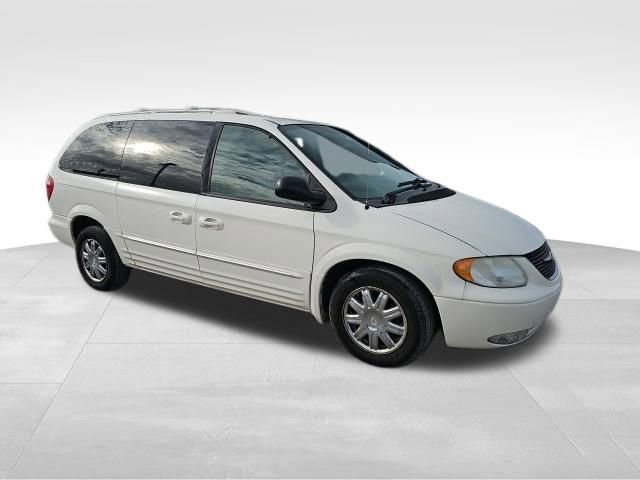 Used 2003 Chrysler Town & Country Limited image 24