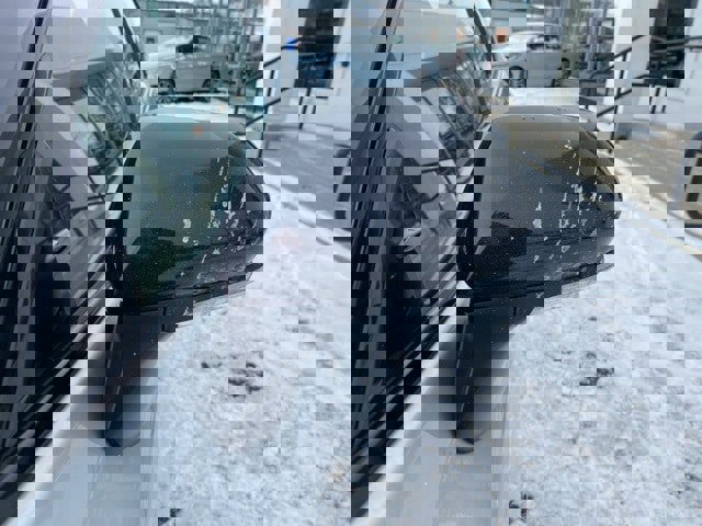 Used 2023 Toyota Camry XSE image 6