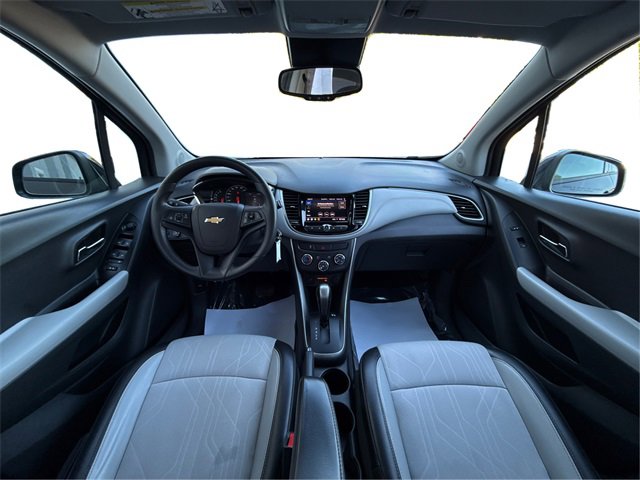 Used 2021 Chevrolet Trax LT image 29