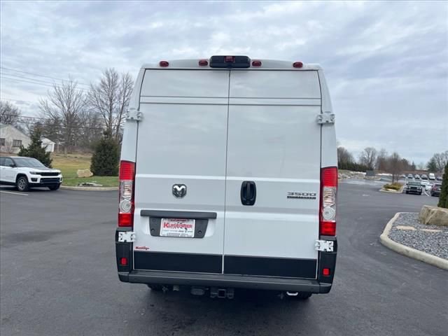 Used 2024 RAM ProMaster 3500 w/ Quick Order Package 22G SLT image 4