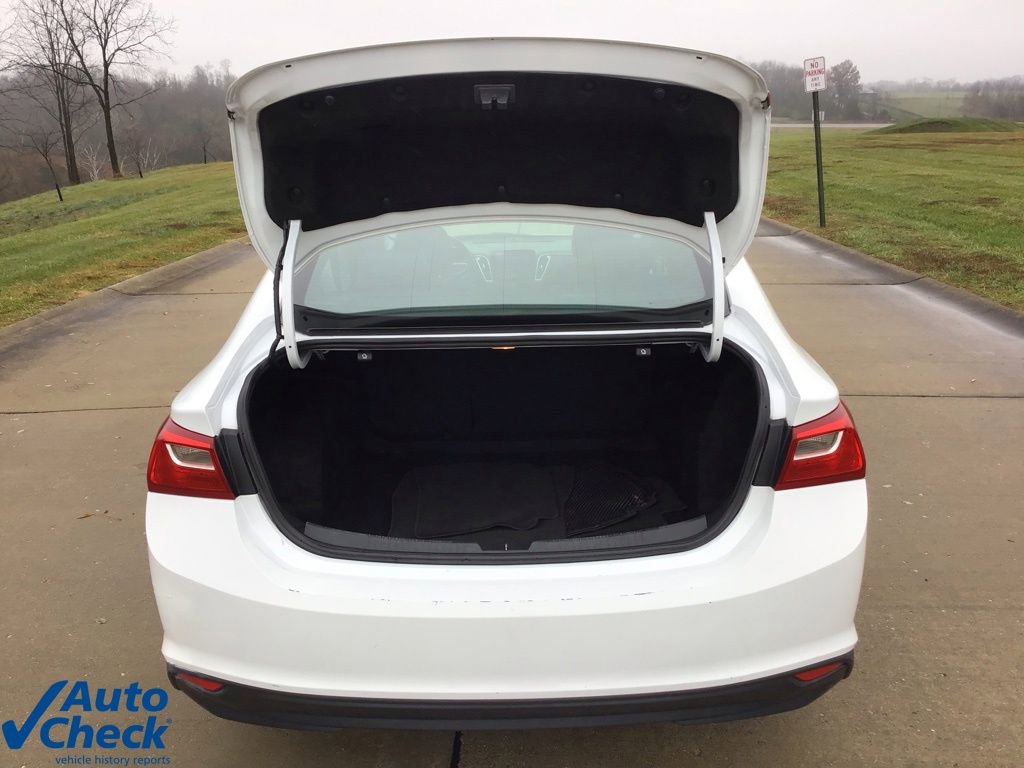 Used 2024 Chevrolet Malibu LT image 5