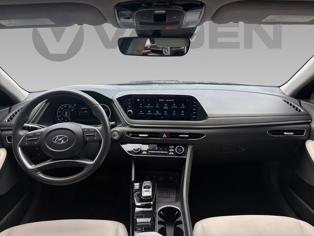 Used 2023 Hyundai Sonata SEL w/ Convenience Package FWD image 2