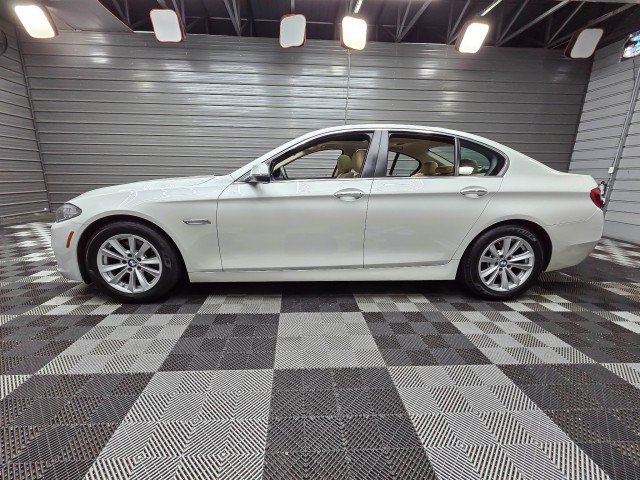 Used 2016 BMW 528i Sedan RWD image 9