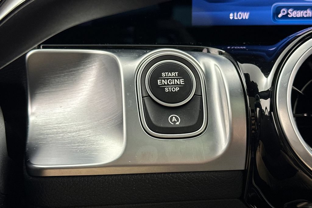 Certified 2026 Mercedes-Benz GLB 250 4MATIC image 27