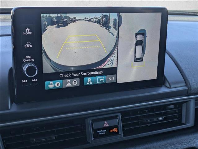 Used 2023 Honda Pilot Elite image 14