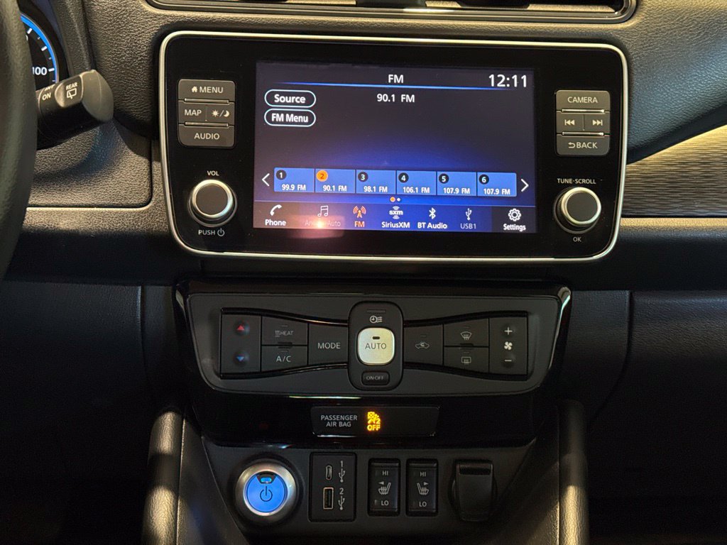 Used 2022 Nissan Leaf SV FWD image 14