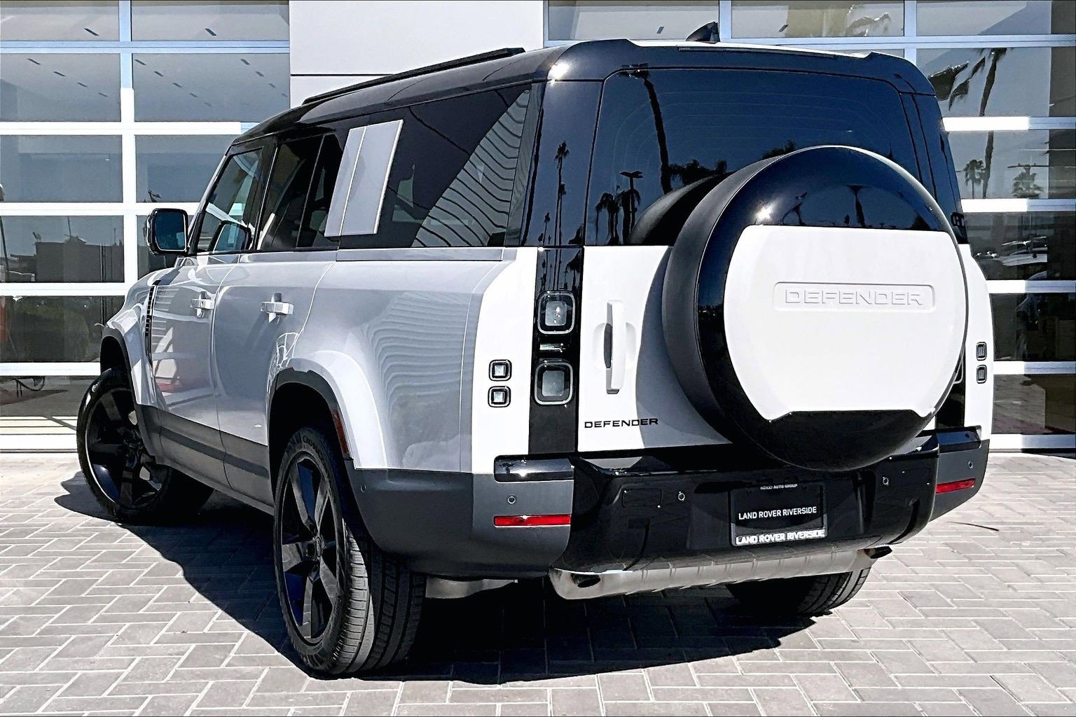 New 2026 Land Rover Defender 130 S image 3