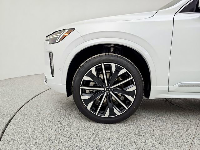 New 2026 Volvo XC90 B5 Plus w/ Protection Package image 30