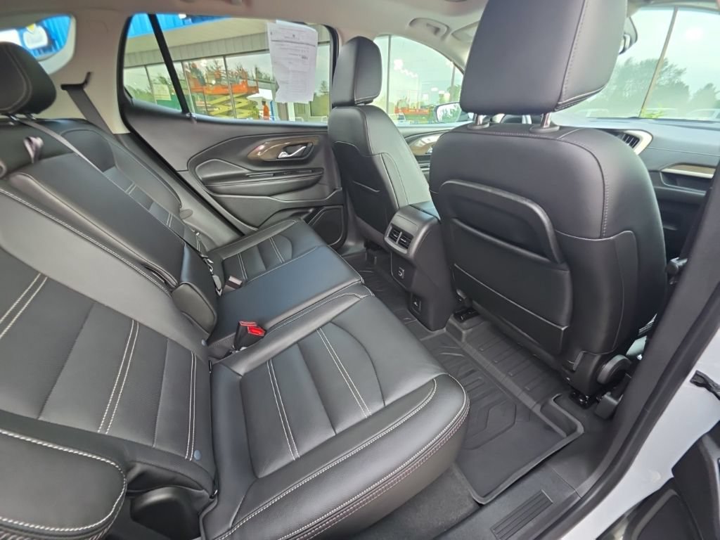 Used 2023 GMC Terrain Denali AWD/4WD image 18