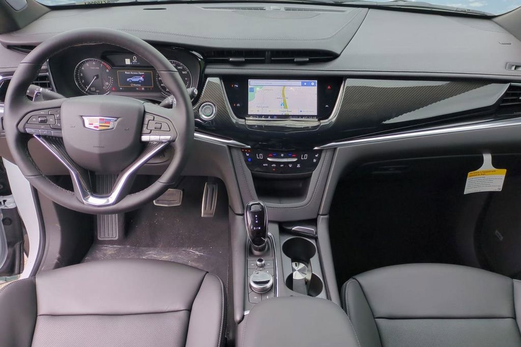 New 2025 Cadillac XT6 Sport AWD/4WD image 13