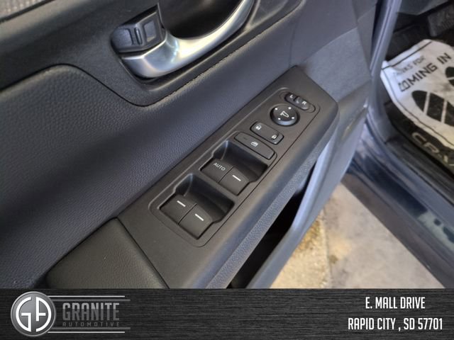 Used 2024 Honda CR-V LX image 11