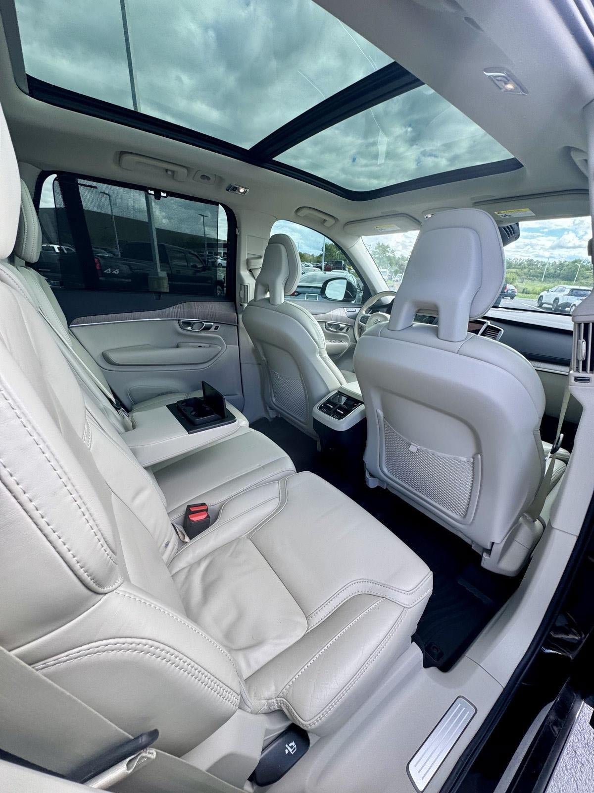 Used 2021 Volvo XC90 T6 Inscription w/ Advanced Package AWD/4WD image 16