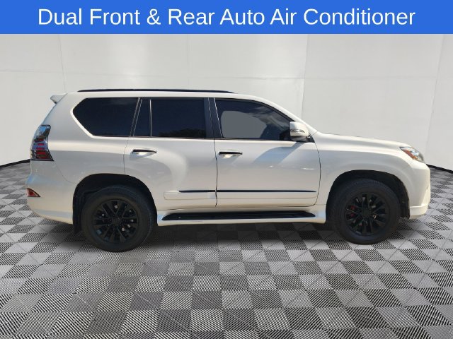 Used 2018 Lexus GX 460 Premium w/ Premium Package AWD/4WD image 4