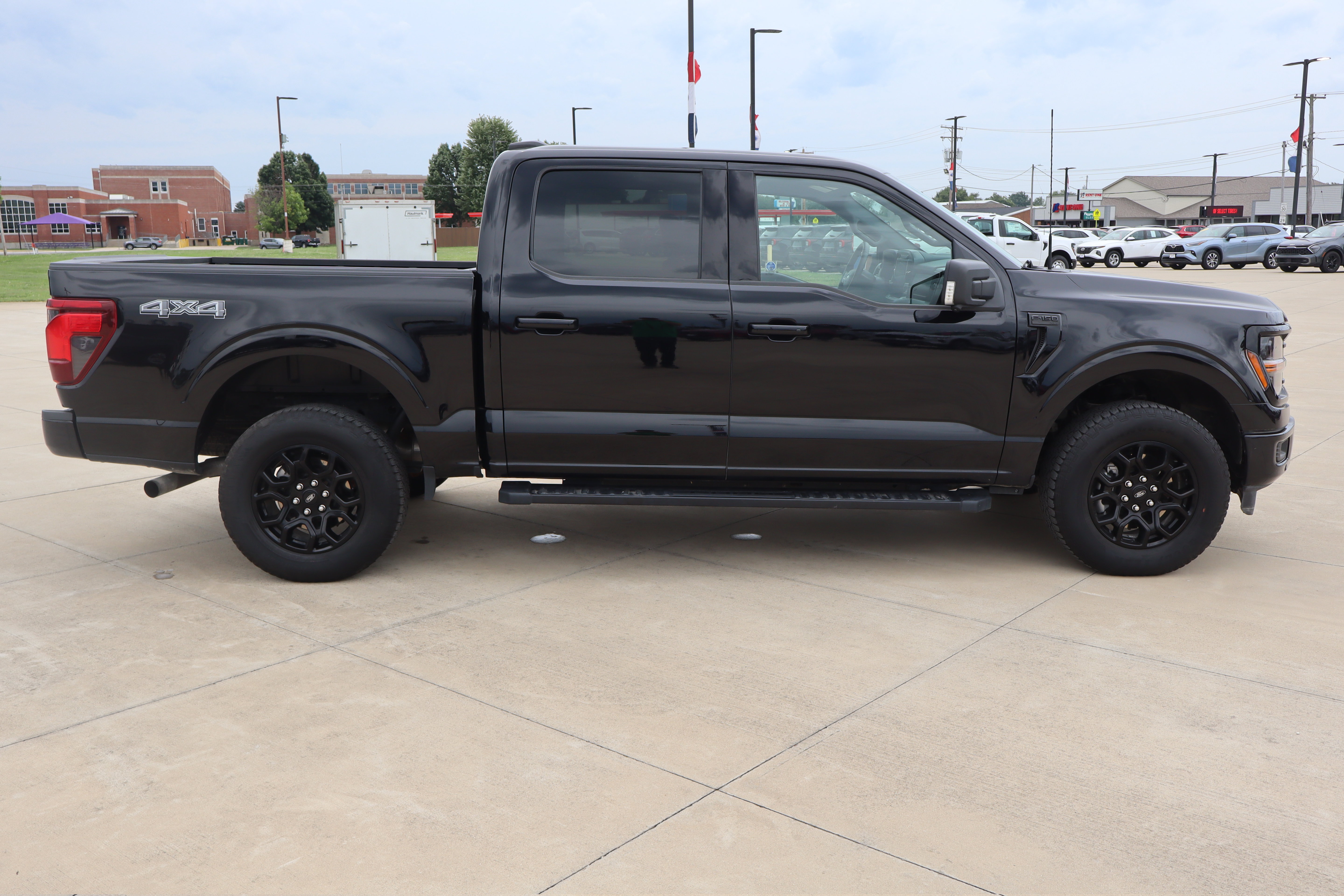 Used 2024 Ford F150 XLT w/ Equipment Group 302A MID AWD/4WD image 4