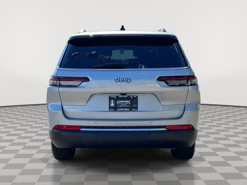 Used 2025 Jeep Grand Cherokee L Laredo image 7