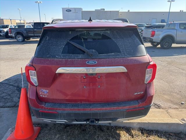 Certified 2024 Ford Explorer XLT w/ Equipment Group 202A image 5