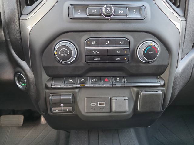 Used 2024 Chevrolet Silverado 1500 Custom w/ Turbomax Blackout Package AWD/4WD image 29
