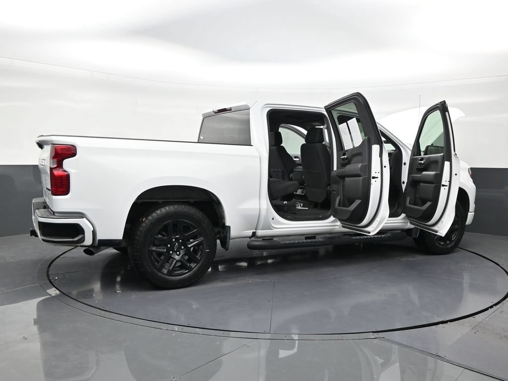 Used 2024 Chevrolet Silverado 1500 Custom w/ Turbomax Blackout Package RWD image 27