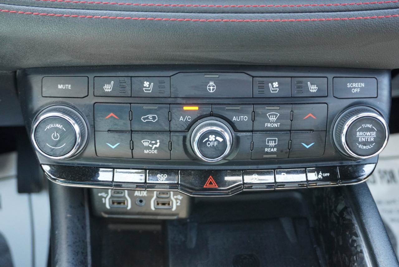 Used 2024 Dodge Durango R/T AWD/4WD image 16
