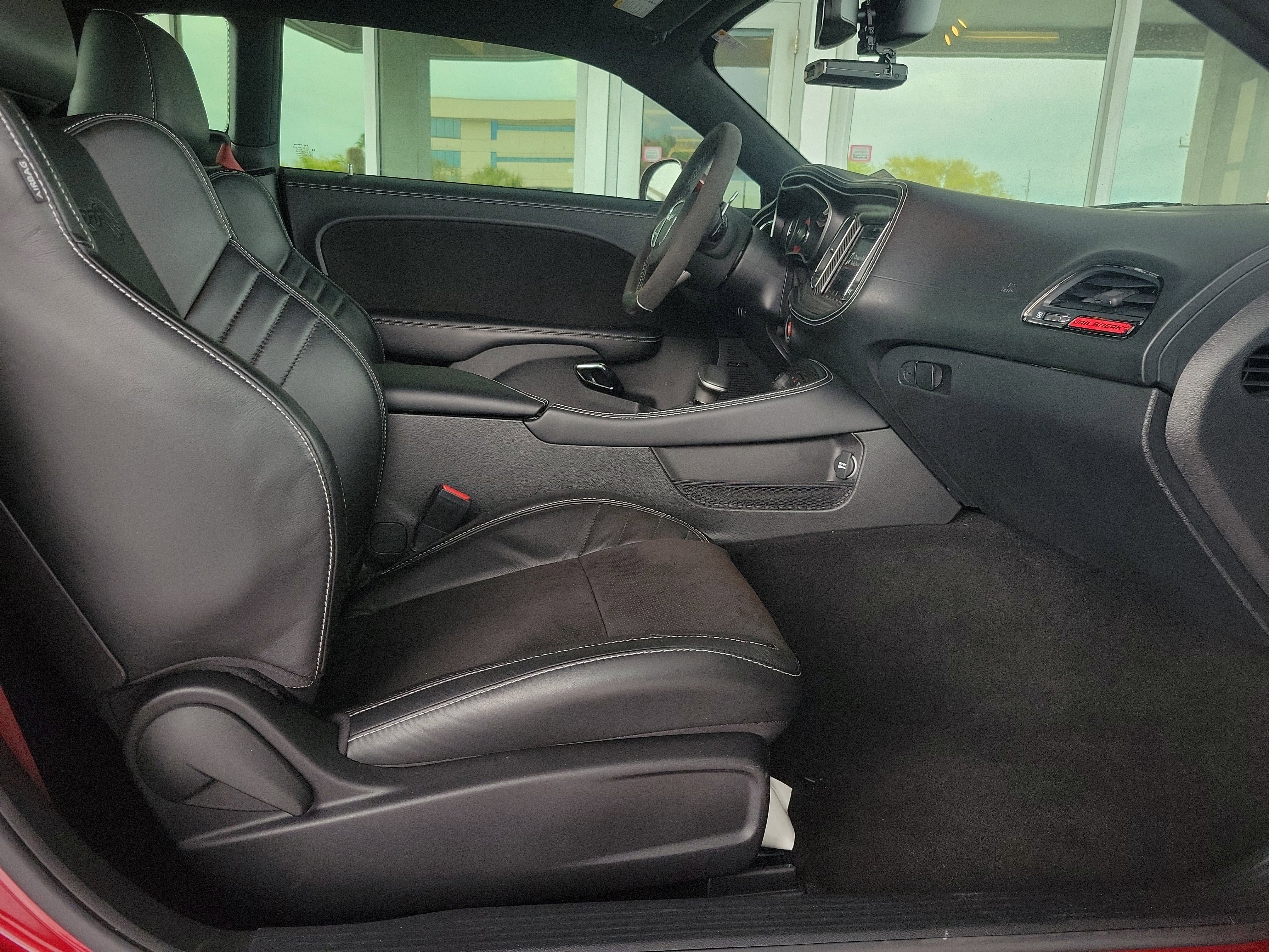 Used 2023 Dodge Challenger SRT Hellcat image 8