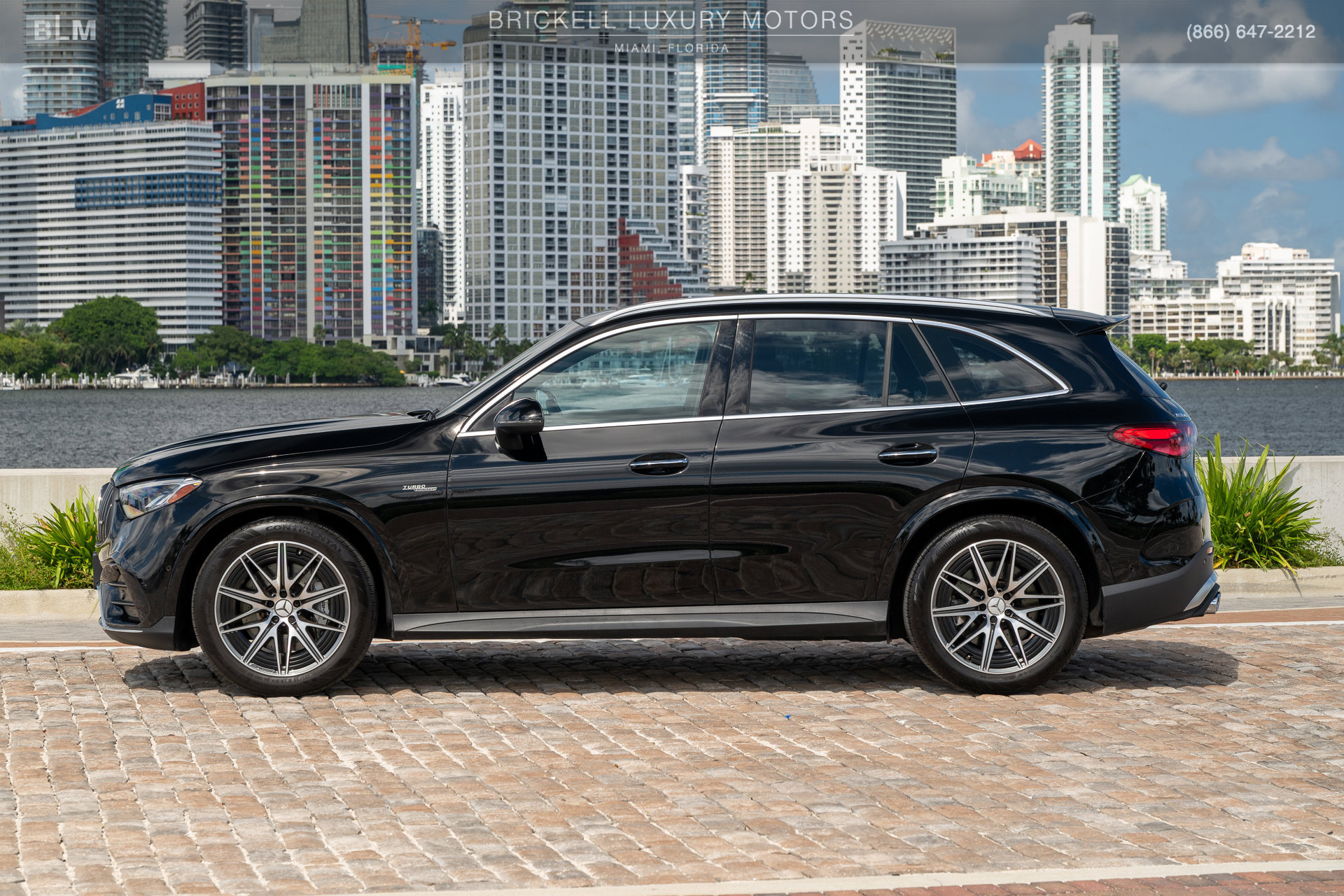 Used 2024 Mercedes-Benz GLC 43 AMG 4MATIC image 10