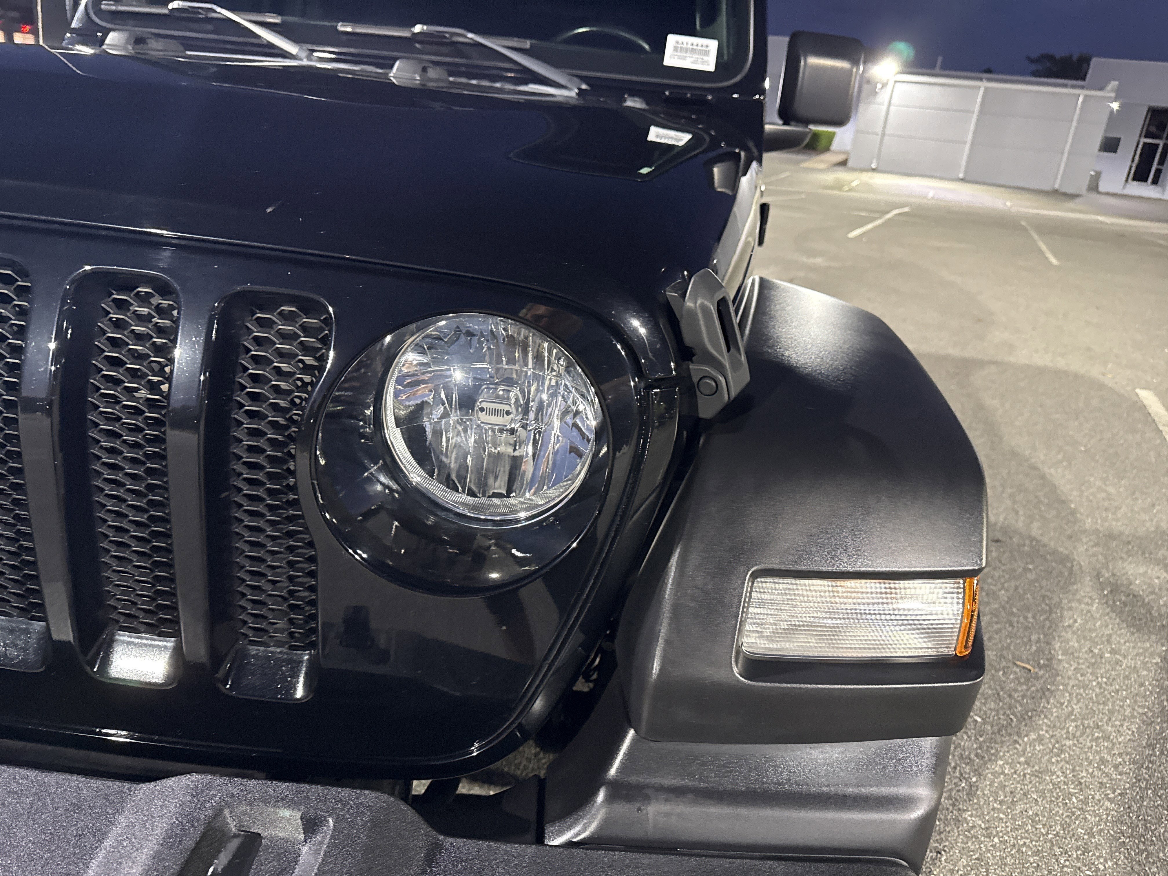 Used 2022 Jeep Wrangler Unlimited Sport w/ Sun And Sound Package image 7