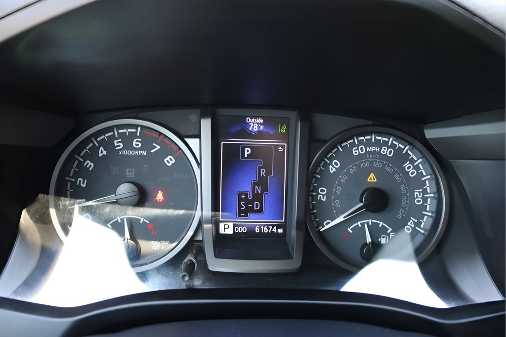 Used 2020 Toyota Tacoma TRD Pro AWD/4WD image 25