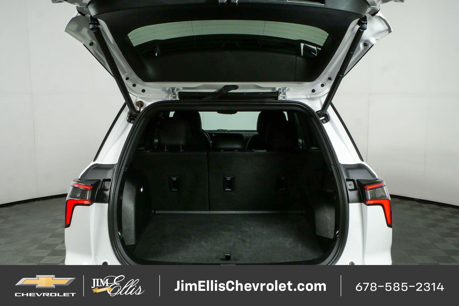 Used 2025 Chevrolet Equinox LT w/ Convenience Package II FWD image 31
