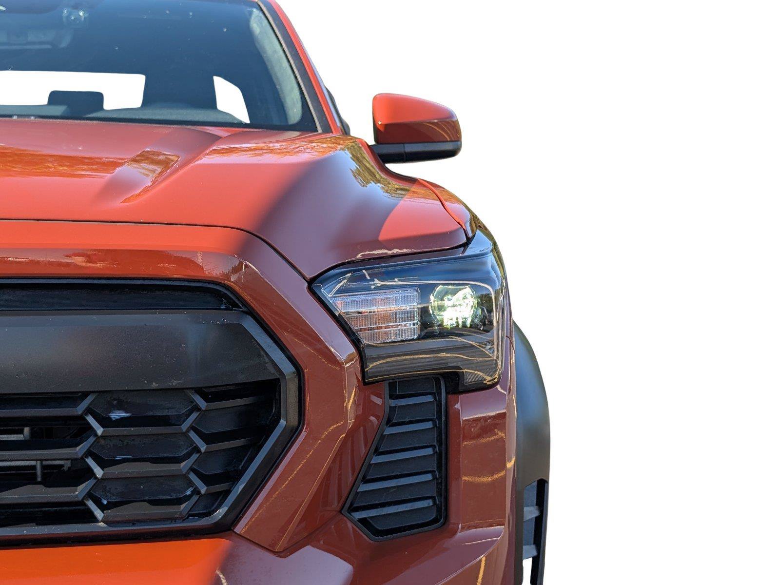 Used 2025 Toyota Tacoma TRD Off-Road AWD/4WD image 12
