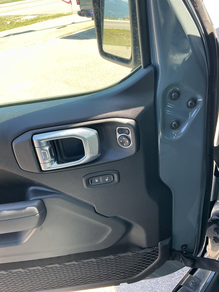 New 2025 Jeep Wrangler Willys image 14