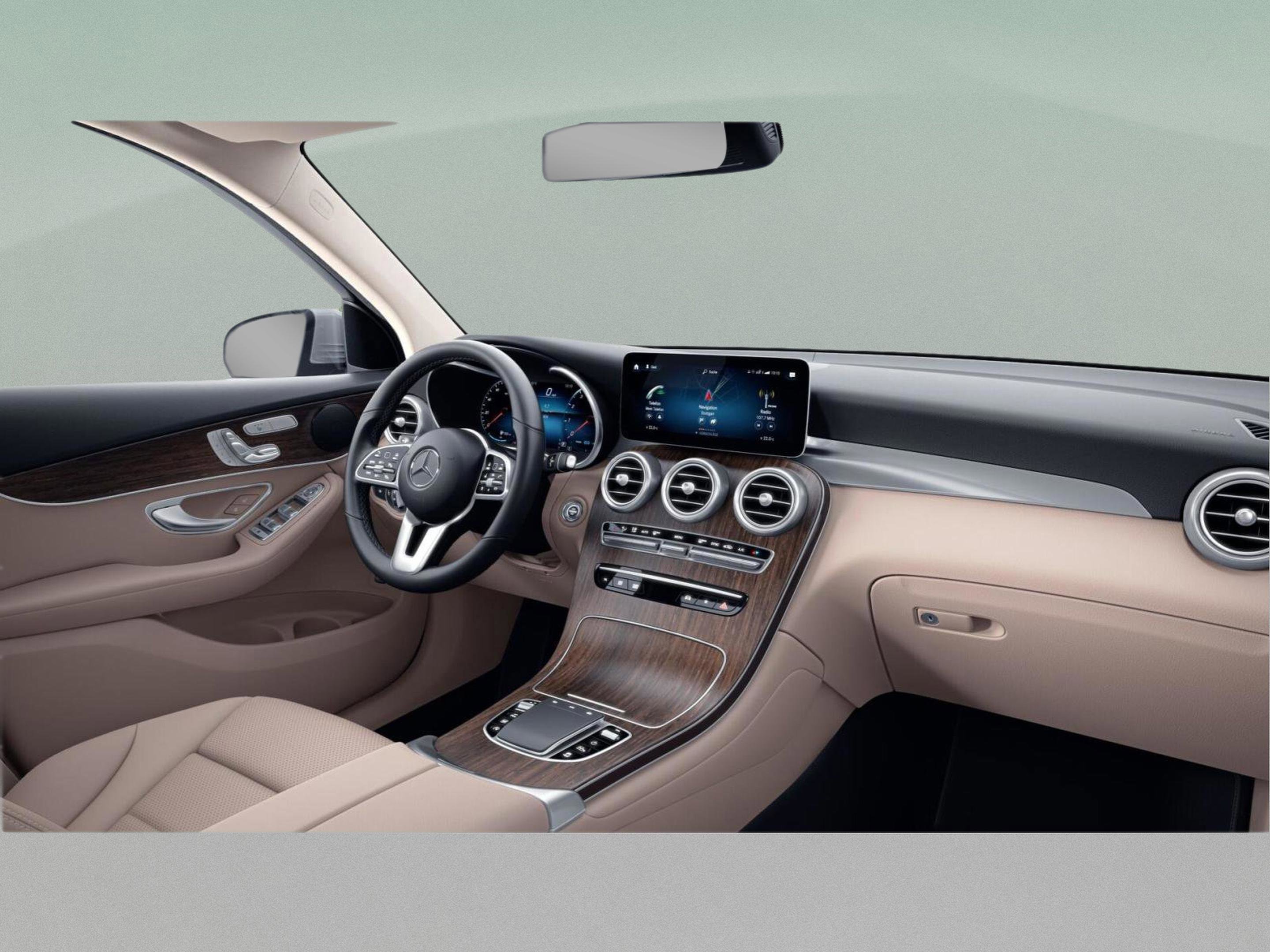 Certified 2022 Mercedes-Benz GLC 300 4MATIC w/ Premium Package Lite image 44