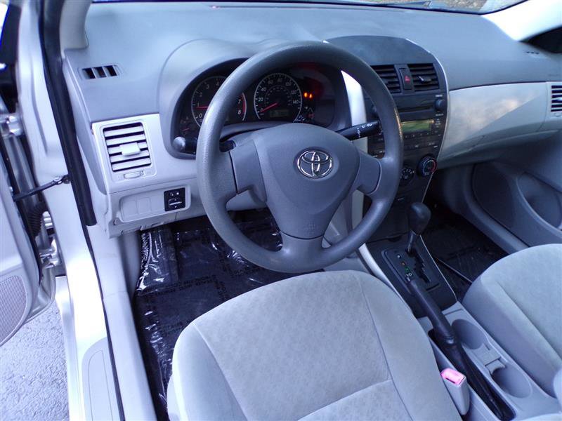 Used 2009 Toyota Corolla LE FWD image 16