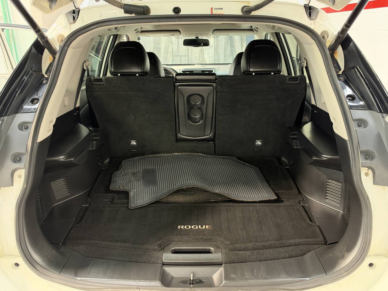 Used 2016 Nissan Rogue SL AWD/4WD image 29