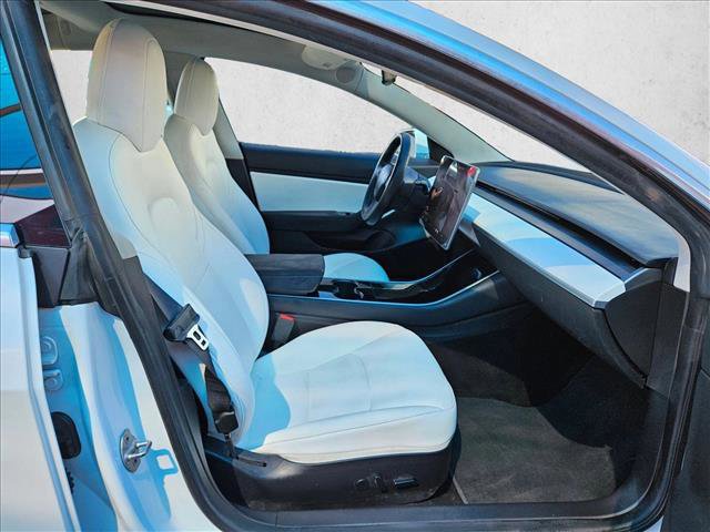 Used 2019 Tesla Model 3 Long Range image 20