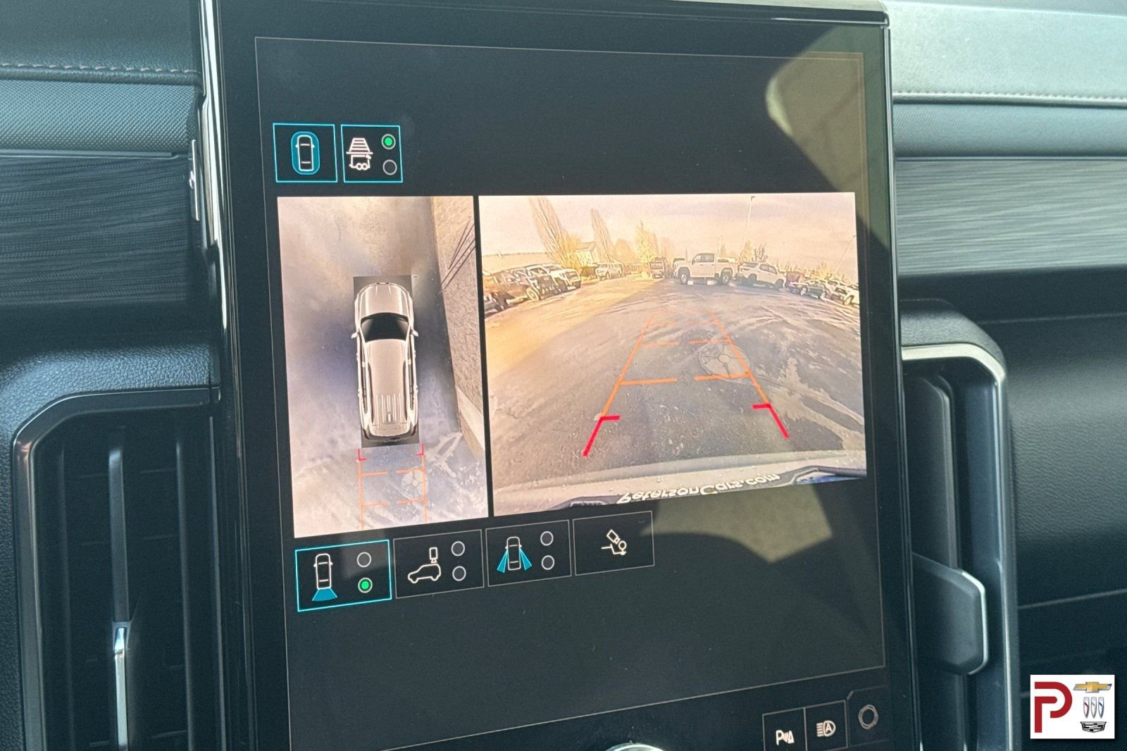 Certified 2025 GMC Acadia AT4 w/ LPO, Floor Liner Package image 24